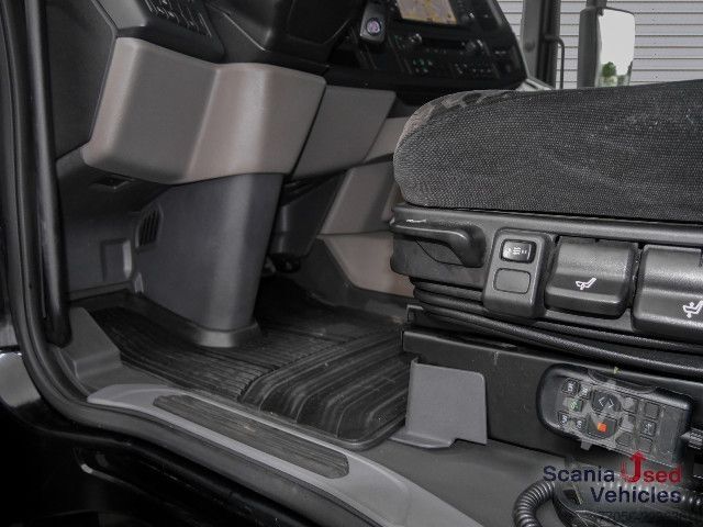 Standard tractor unit Scania R 500 A4x2NA - SUPER -