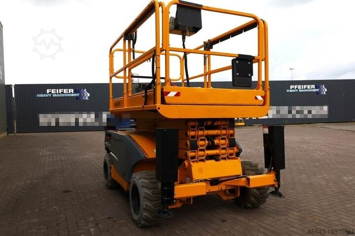 Scissor lift Haulotte Compact 12RTE Electric, 12m Working Height, 450kg