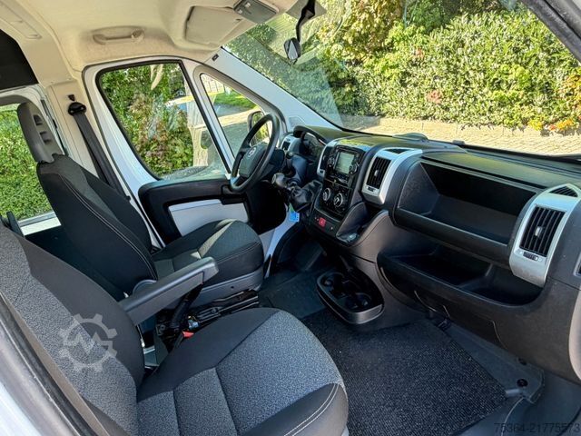 Minibus FIAT Ducato 3.0 CNG/Erdgas 9 Sitze Schiebetür Klima