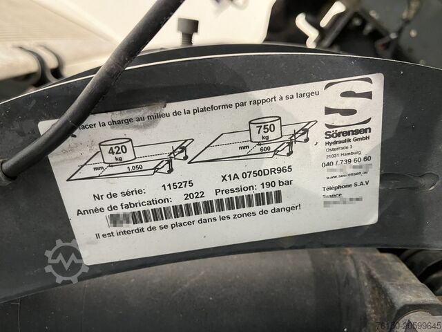 Suitcase Ford Transit 2.0 TDCI L4 Trend RWD 130 PK Bakwagen /...