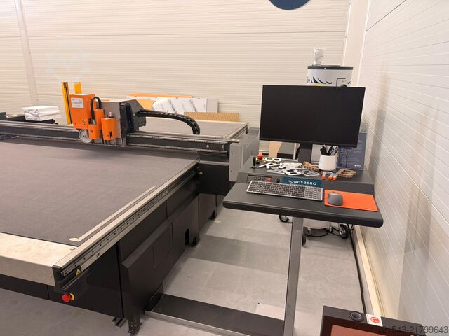 Paper cutting machine Kongsberg C44 Edge (2210 x 3200 mm)