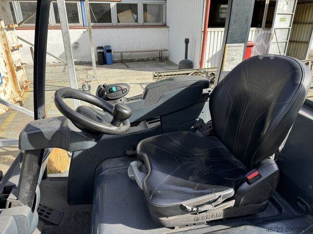 Forklift JUNGHEINRICH EFG 320