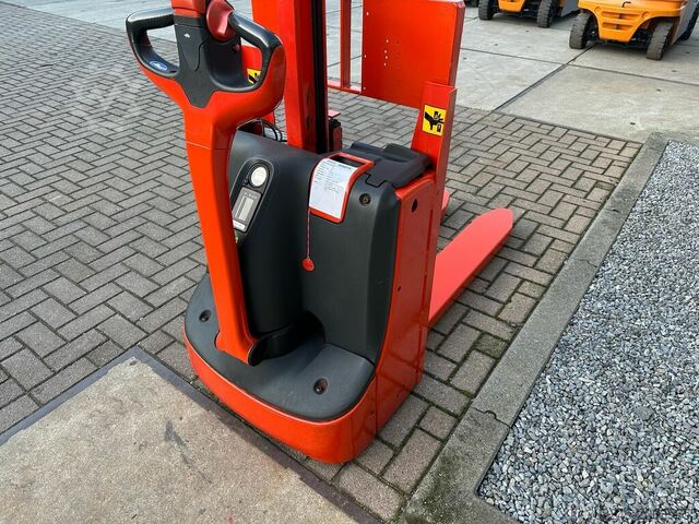 VS-22499 Compact DUO electric stacker Linde 1010mm LINDE tL16/1152-00