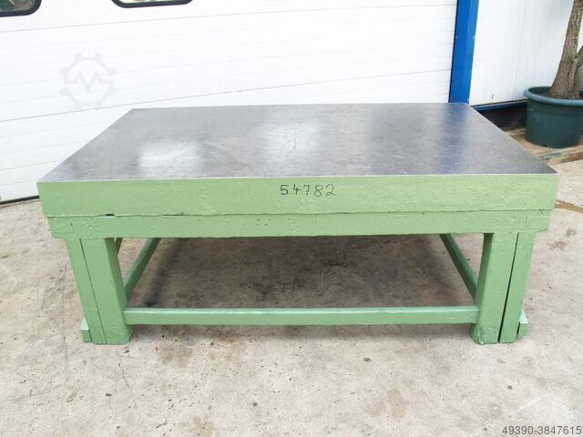 Steel cast grey cast iron alignment and welding plate, heavily ribbed, heavy-duty alignment plate  2000x1200