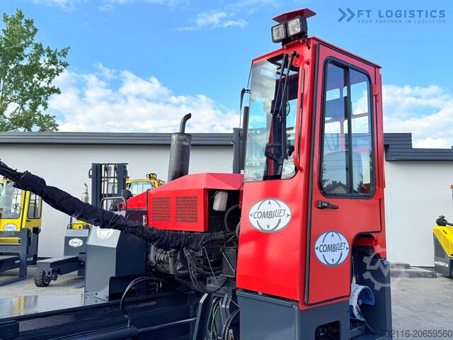 Four-way forklift Combilift C8000 GAS TRIPLEX 8300 WIDE POSITIONER