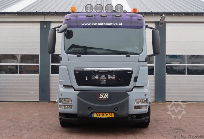 Tipper with crane MAN TGS 26.320 6X2-4/ HMF 1643 Z CRANE/