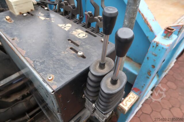 Tipper with crane MAN TGS 26.320 6X2-4/ HMF 1643 Z CRANE/