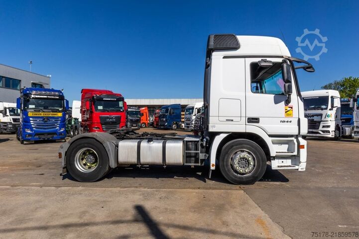 Standard tractor MERCEDES ACTROS 1844 LS MP3+VOITH+HYDR