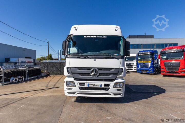 Standard tractor MERCEDES ACTROS 1844 LS MP3+VOITH+HYDR