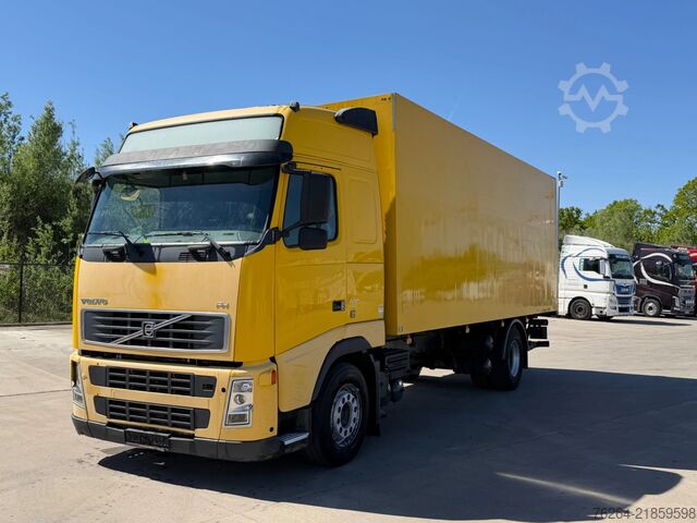 Suitcase Volvo FH 440 EURO5 (2)