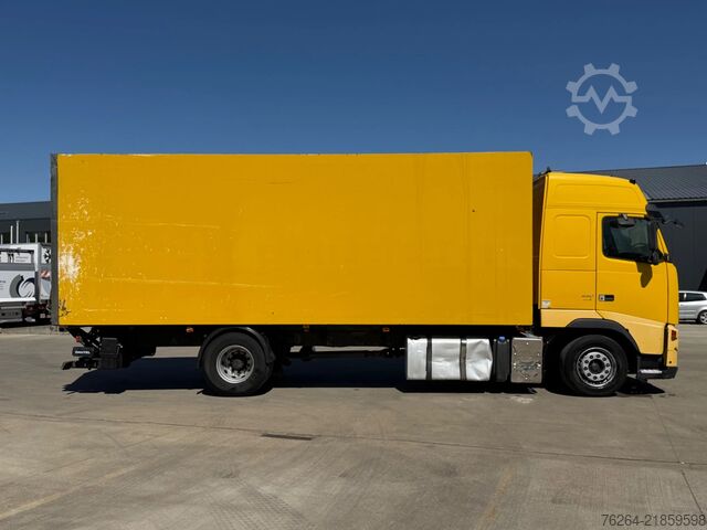 Suitcase Volvo FH 440 EURO5 (2)