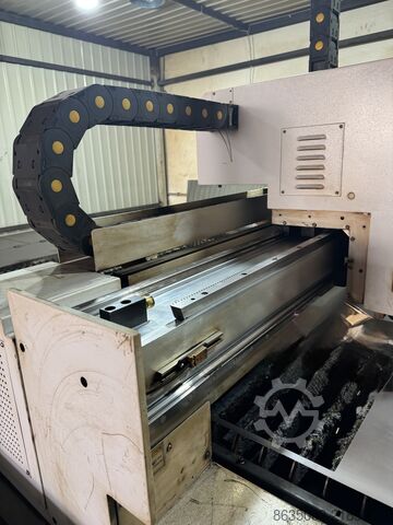 Laser cutting machine XT Laser XTC-F1530H