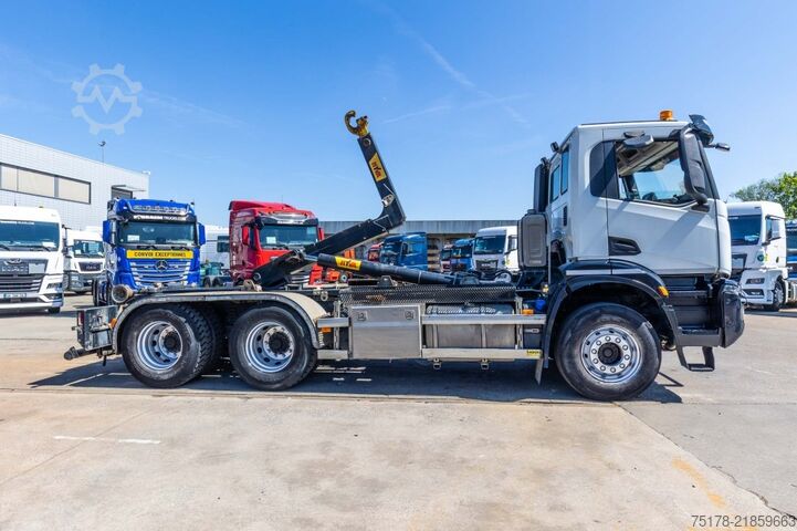 Hook arm system IVECO X-WAY 460