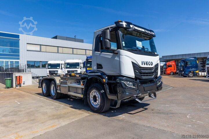 Hook arm system IVECO X-WAY 460