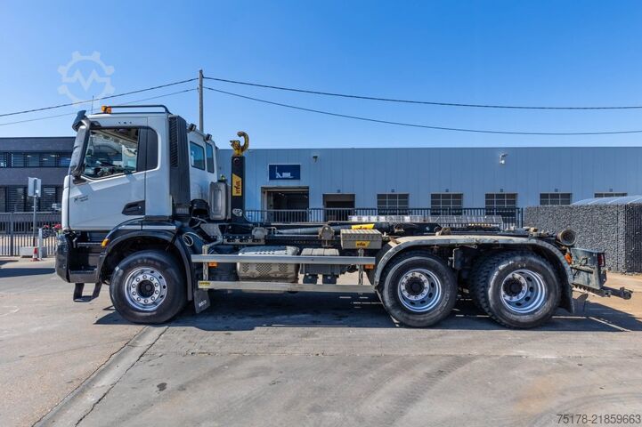 Hook arm system IVECO X-WAY 460