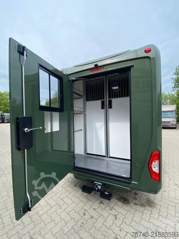 Livestock transporter RENAULT Master STX 5 Sitzer Haras ex. Lang Automatik