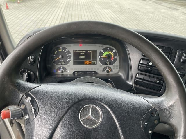 Tipper truck MERCEDES-BENZ Actros 4141 8x6 4 Achs Muldenkipper Meiller 17m³