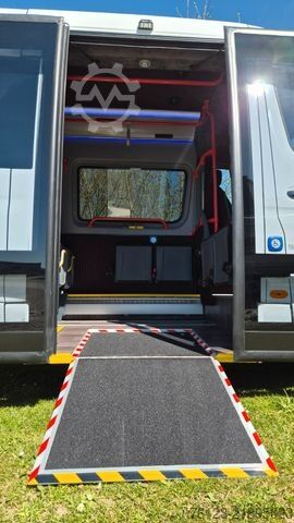 Minibus MERCEDES-BENZ 517 / 515 Frontniederflur mit  GSR 3 Systeme