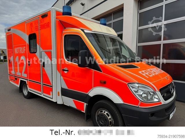 Fire truck MERCEDES-BENZ Sprinter 516 CDI RTW Fahrtec Stryker Trage+Stuhl
