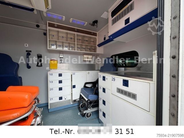 Fire truck MERCEDES-BENZ Sprinter 516 CDI RTW Fahrtec Stryker Trage+Stuhl
