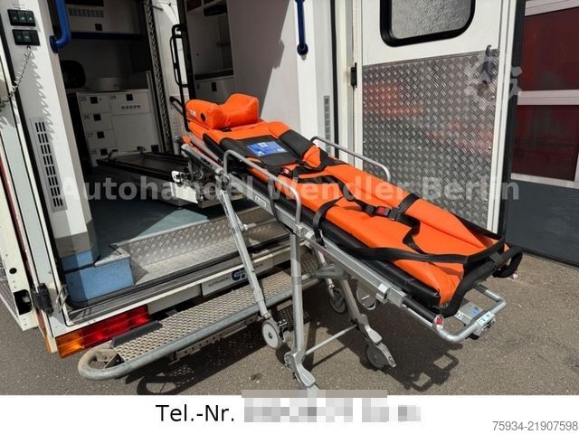 Fire truck MERCEDES-BENZ Sprinter 516 CDI RTW Fahrtec Stryker Trage+Stuhl