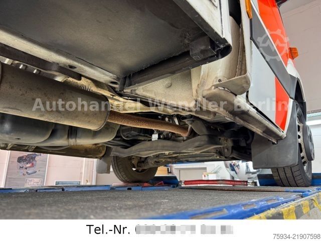 Fire truck MERCEDES-BENZ Sprinter 516 CDI RTW Fahrtec Stryker Trage+Stuhl