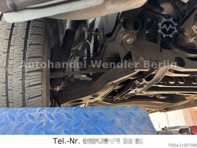 Fire truck MERCEDES-BENZ Sprinter 516 CDI RTW Fahrtec Stryker Trage+Stuhl