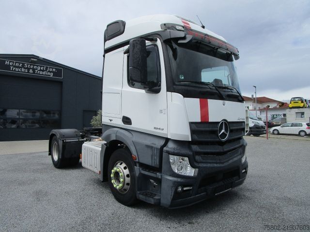 Standard tractor unit MERCEDES-BENZ Actros 1843 LS MP4 *EURO.6+2xKLIMA+Nebenantrieb*