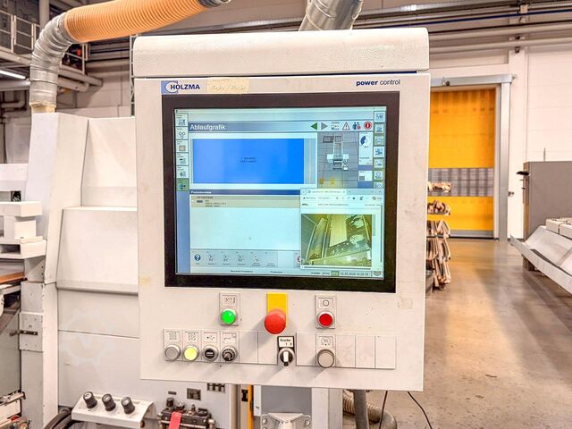 Automatic rear-loading panel saws HOLZMA HQP 11/16/56/R/X