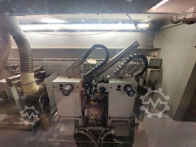 Doppelseitige Kantenleimmaschine HOMAG KFL 526