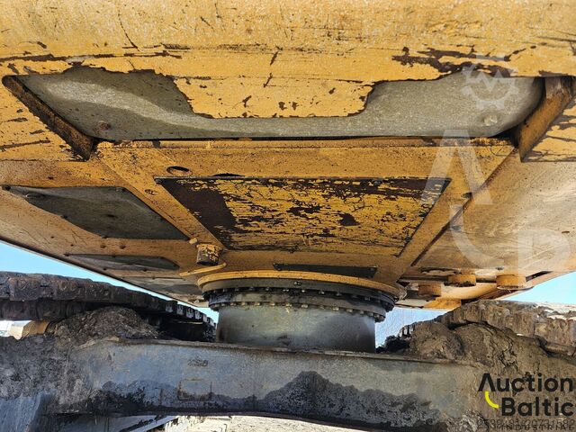 Raupenbagger Liebherr R 900 C Litronic