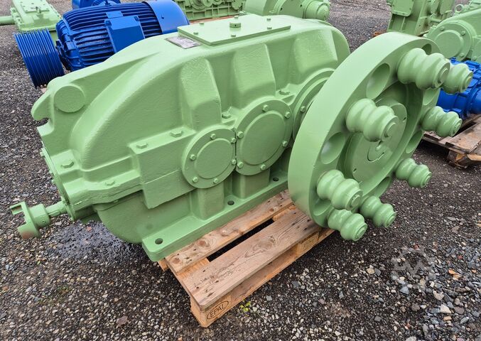 Getriebe Flender, SEW, WGW, etc. Kegelrad-/Stirnrad-/Industriegetriebe
