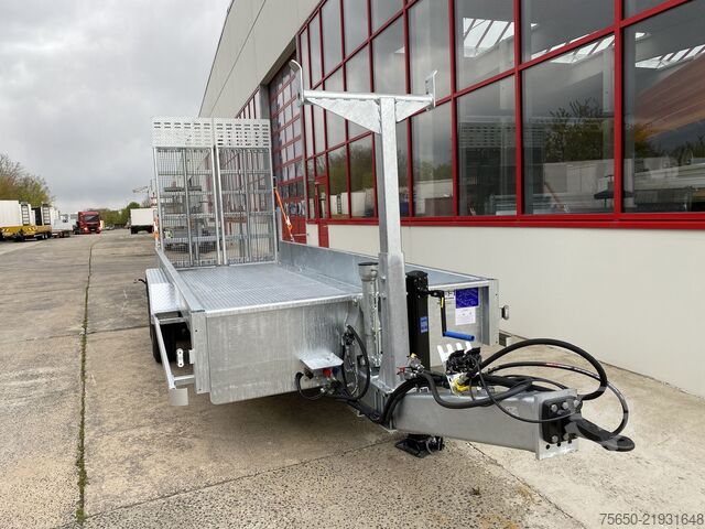 Low loader trailer Möslein TT 11-E6x2 hydr. Rampen  Tieflader für Fräsen breiten hydraulischen Rampen, Neu