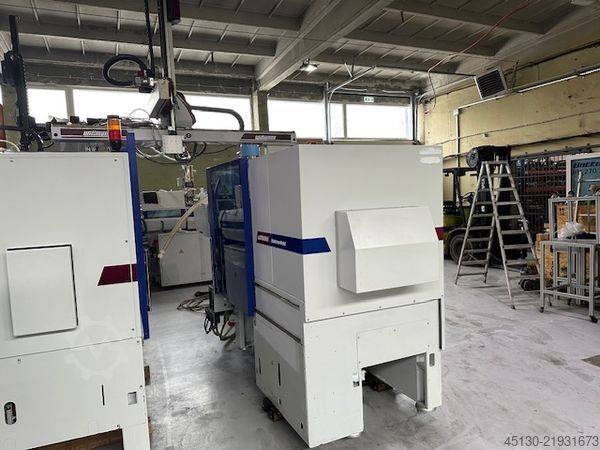 Injection molding machine Wittmann Battenfeld EcoPower 110/350