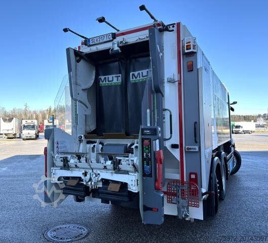 Garbage truck  eActros 300LL MÜLLPRESSER Müllsammelfahrzeug