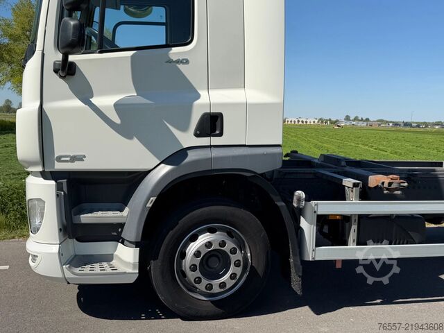 Fahrgestell mit Fahrerhaus DAF CF 340 CF340 19 EURO6. 2019. BDF