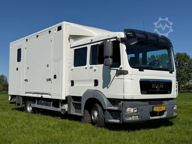 MAN TGL 12.180 TGL 12.180 HORSE TRUCK. MAN TGL 12.180 TGL 12.180 PAARDENWAGEN.