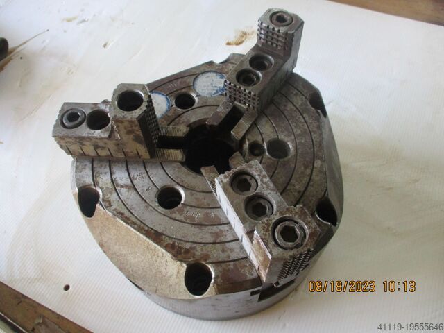 Power chuck three-jaw chuck  