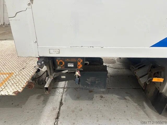 Suitcase Mercedes-Benz Atego 1324 158481 km