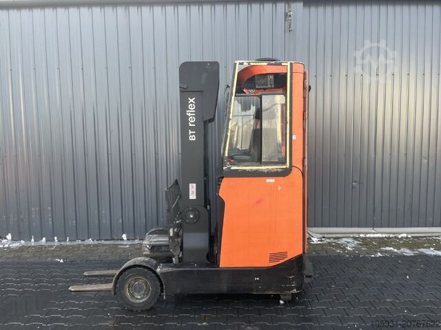 Schubmaststapler BT RRE160HR