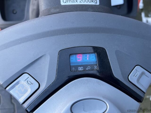 Niederhubwagen BT LPE200