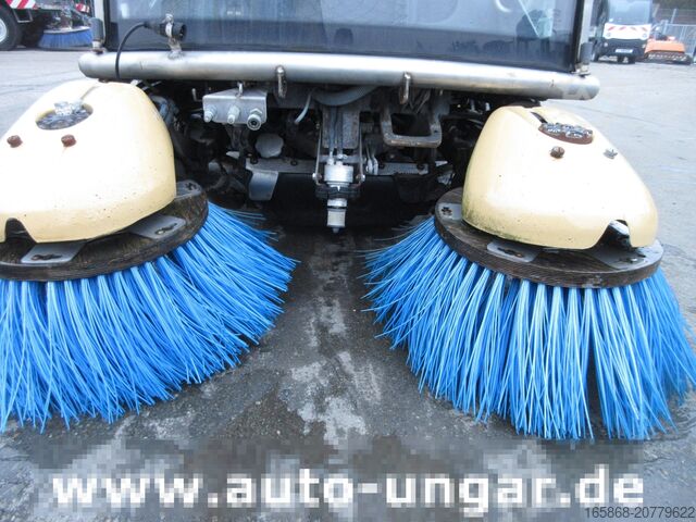 Kehrmaschine Tennant Applied 636 HS Green Machine 4x4 Kehrer