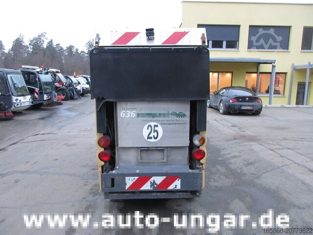 Kehrmaschine Tennant Applied 636 HS Green Machine 4x4 Kehrer