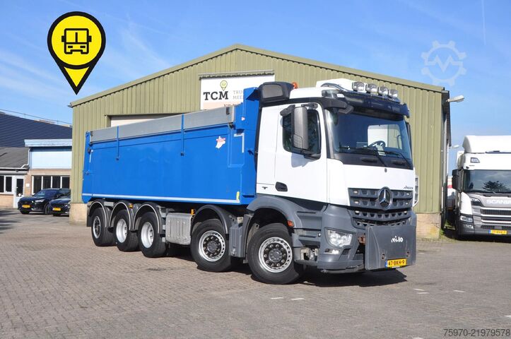 Kipper Mercedes-Benz Arocs 4745 10X4 ASFALTKIPPER