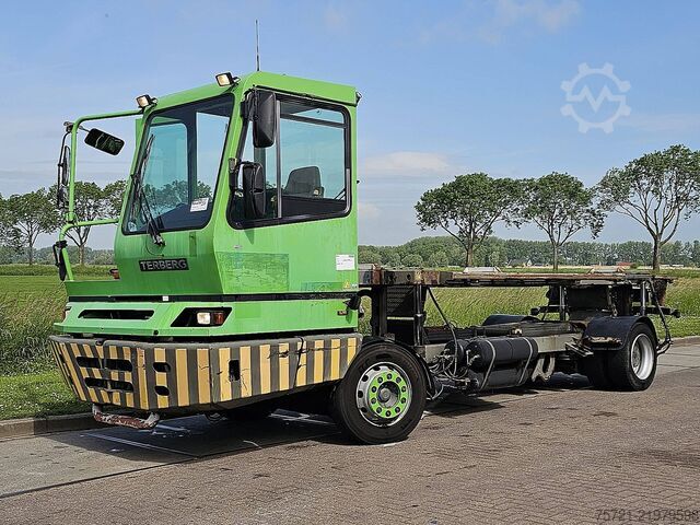 Platform trailer TERBERG BC182