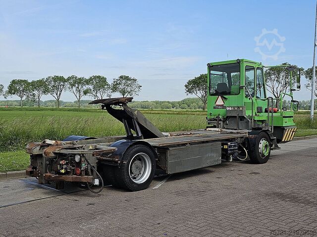 Platform trailer TERBERG BC182