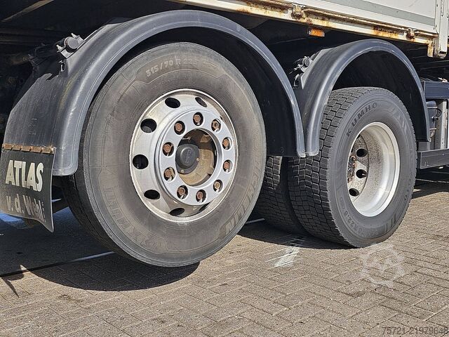 Loading platform DAF XF 440 FAN Atlas 210-2V-A15