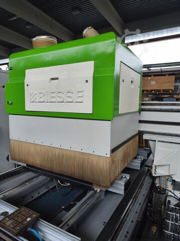 Bearbeitungszentrum BIESSE Rover 30 S2