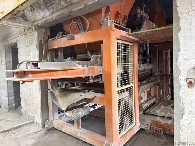 Betonsteinmaschine FORM IMPIANTI 1100 - FDA