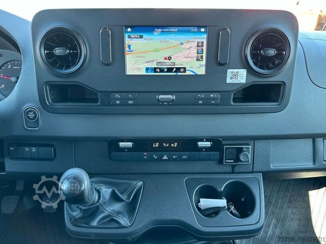 Pick-up van MERCEDES-BENZ Sprinter 316 CDI DoKa/ ZG3 4x4/ AC/ LED/ AHK3.5t